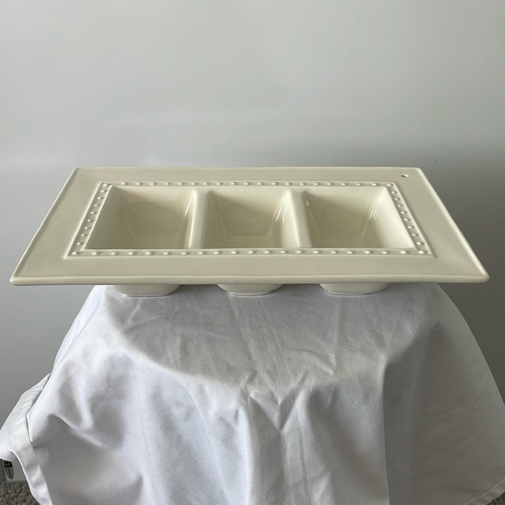 Nora Fleming PEARL DOT 3 Garnish Dish- Retired